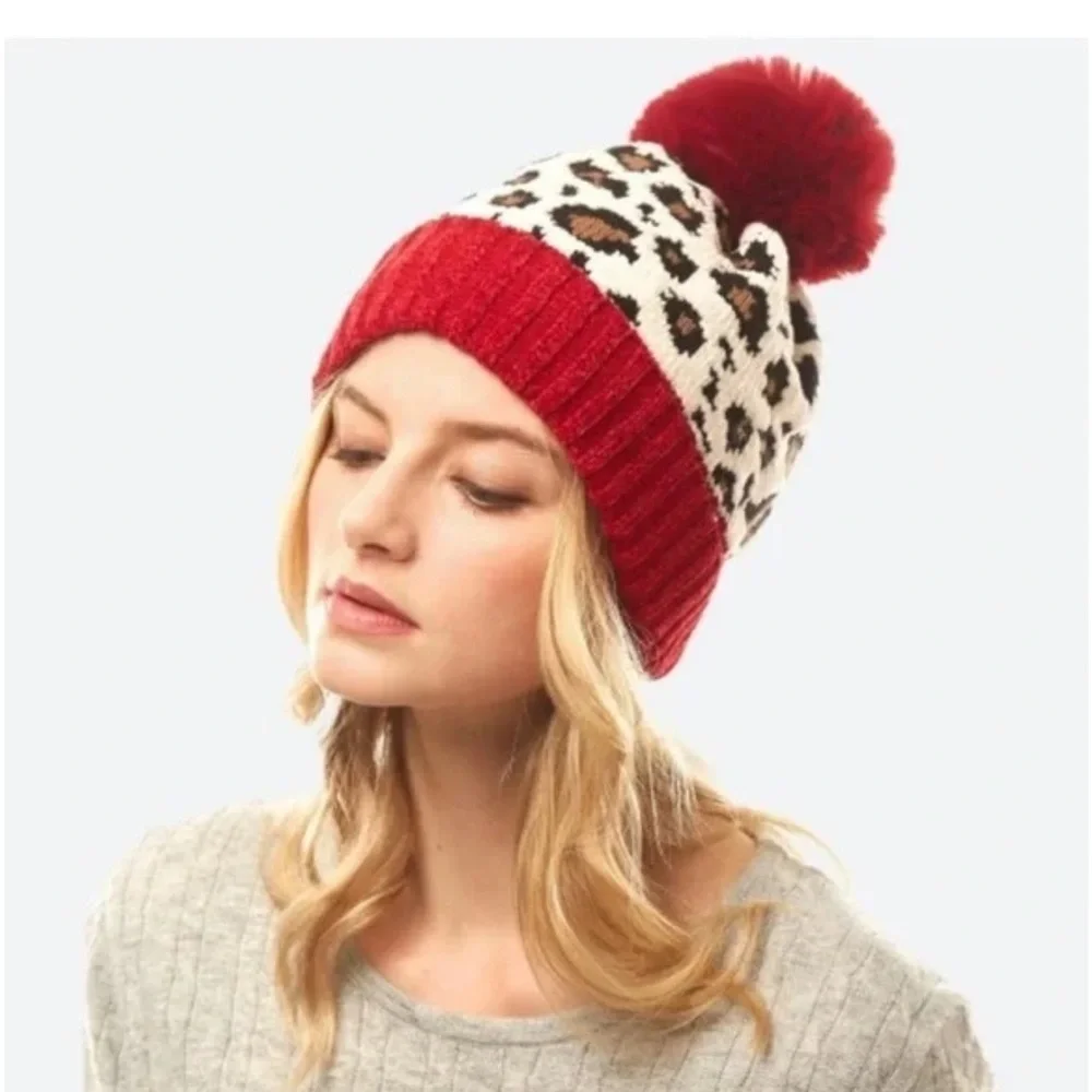 Chenille Knit Leopard Print Pom Beanie